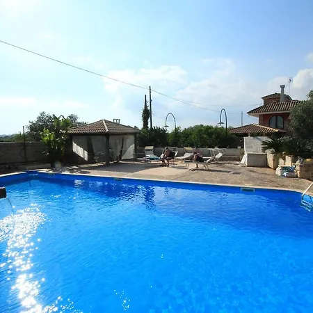 Trilo Del Noce Apartman *