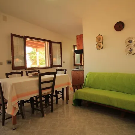 Trilo Del Noce Apartment *